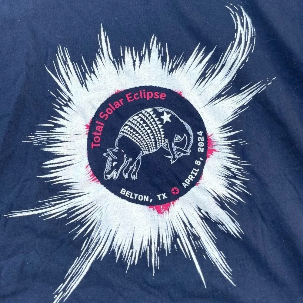 Total solar eclipse belton, TX black graphic t-shirt size men’s 2 XL